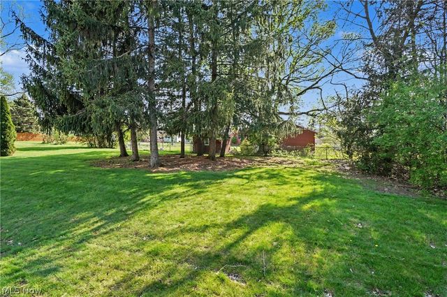 150 Atterbury Boulevard, Hudson, OH 44236