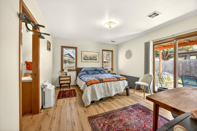 112 N Wightman Street, Ashland, OR 97520