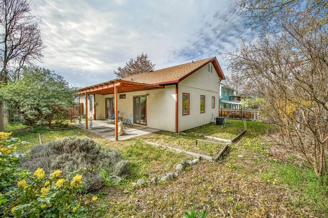 112 N Wightman Street, Ashland, OR 97520