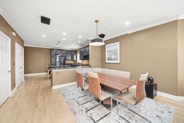 1192 CLARENCE Avenue 1, Oak Park, IL 60304