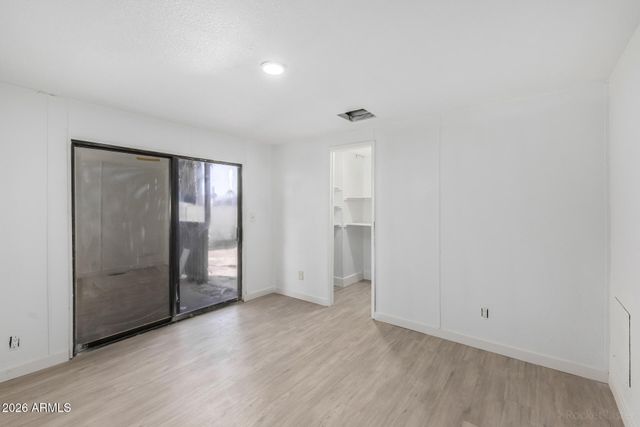2921 E ORAIBI Drive, Phoenix, AZ 85050