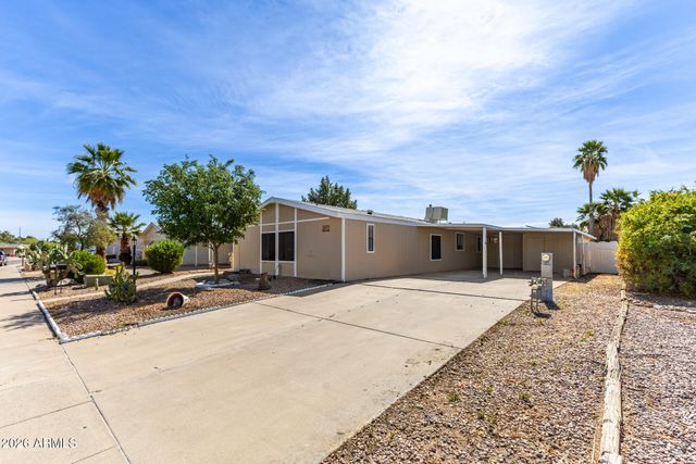 2921 E ORAIBI Drive, Phoenix, AZ 85050