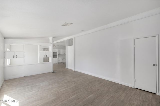 2921 E ORAIBI Drive, Phoenix, AZ 85050