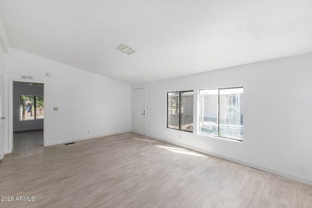 2921 E ORAIBI Drive, Phoenix, AZ 85050