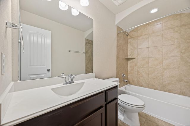 3703 Daintree Park Drive, Katy, TX 77494