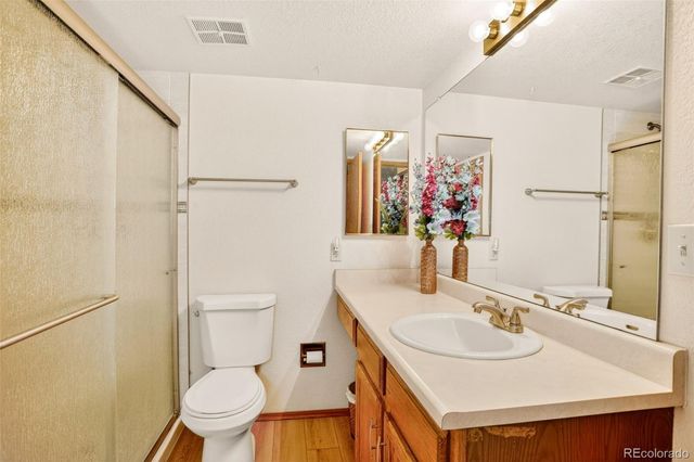 9157 W Cedar Drive 1, Lakewood, CO 80226