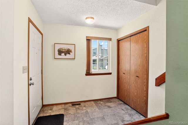 9157 W Cedar Drive 1, Lakewood, CO 80226