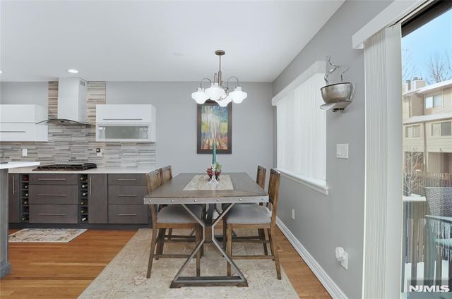 61 Woodbury Court 61D, Twp Of Washington, NJ 07676