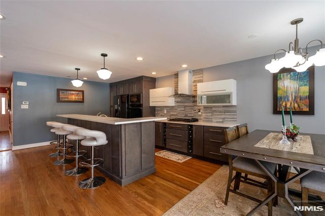 61 Woodbury Court 61D, Twp Of Washington, NJ 07676