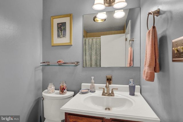 545 BOXWOOD LN, Carlisle, PA 17015