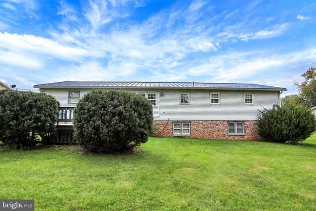 545 BOXWOOD LN, Carlisle, PA 17015