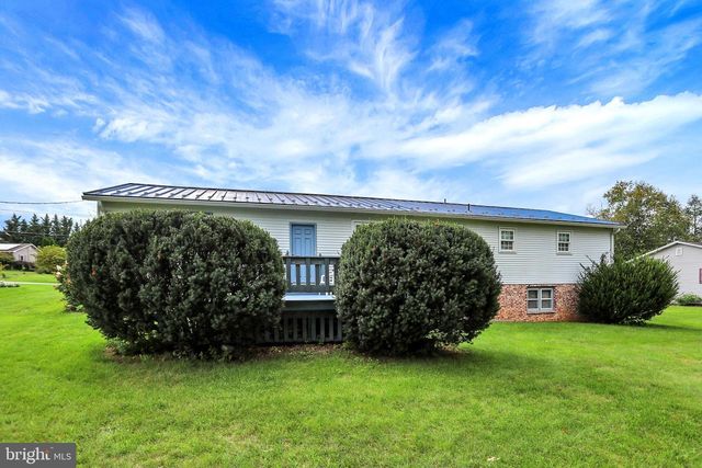545 BOXWOOD LN, Carlisle, PA 17015