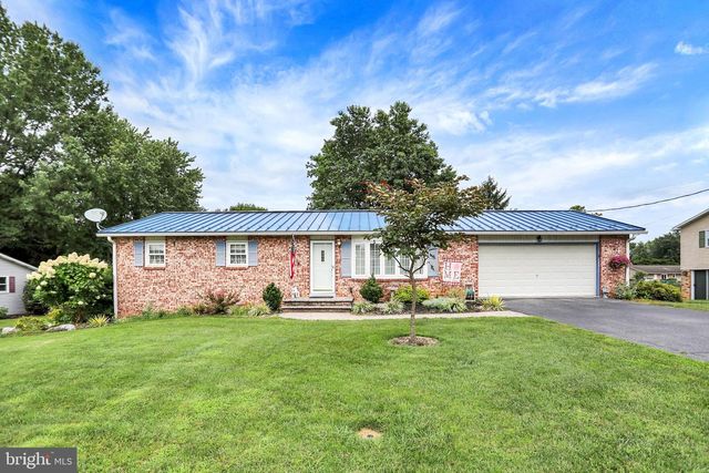 545 BOXWOOD LN, Carlisle, PA 17015