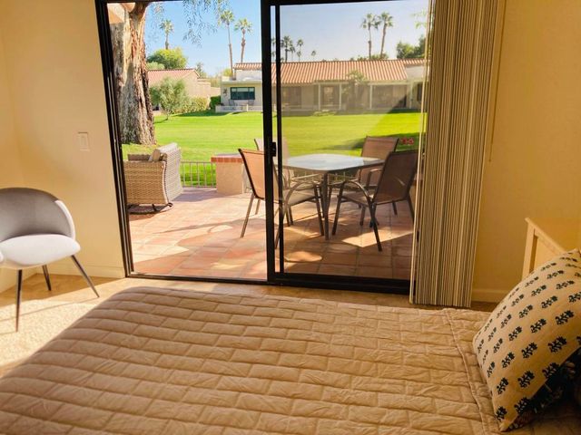 40553 Pebble Beach Circle, Palm Desert, CA 92211