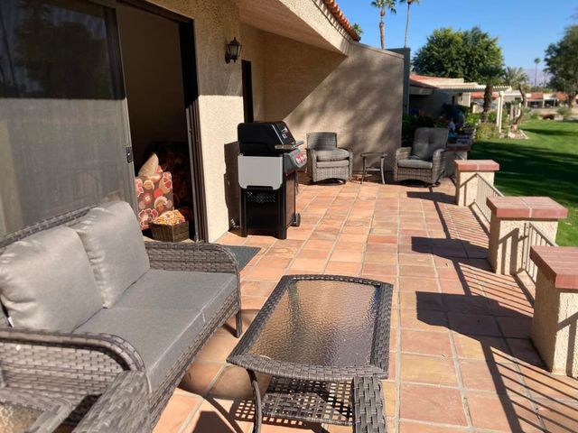 40553 Pebble Beach Circle, Palm Desert, CA 92211