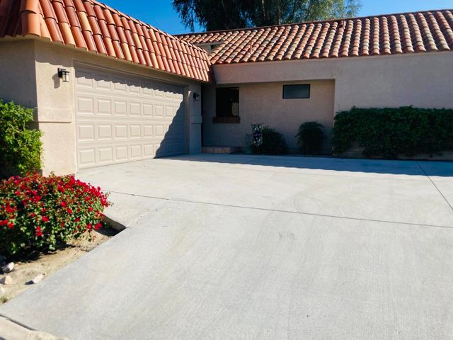 40553 Pebble Beach Circle, Palm Desert, CA 92211