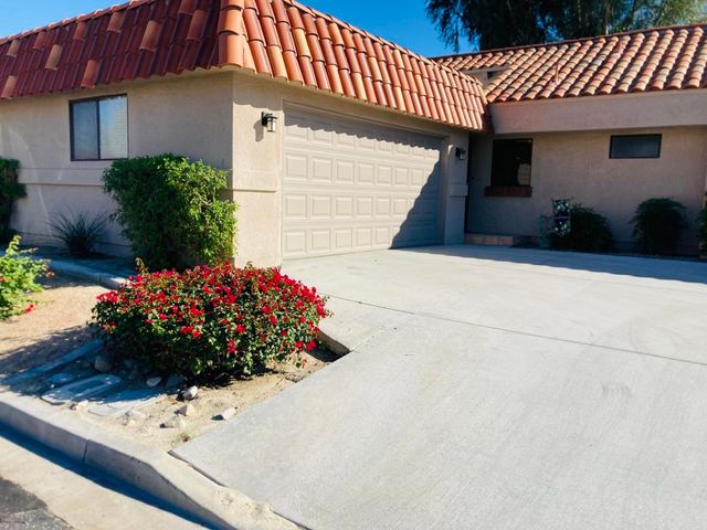 40553 Pebble Beach Circle, Palm Desert, CA 92211