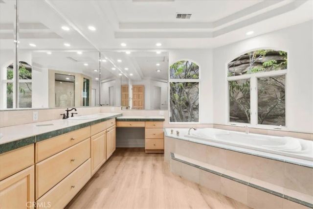 29269 Meadow Glen West, Escondido, CA 92026