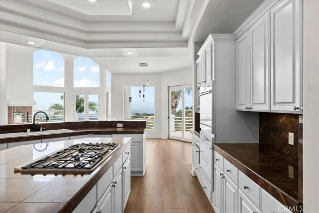 29269 Meadow Glen West, Escondido, CA 92026