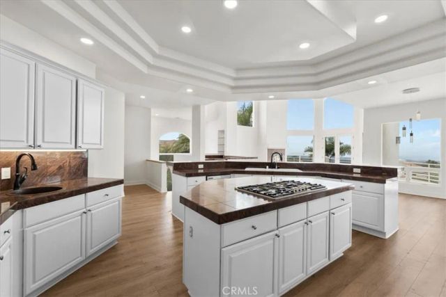 29269 Meadow Glen West, Escondido, CA 92026