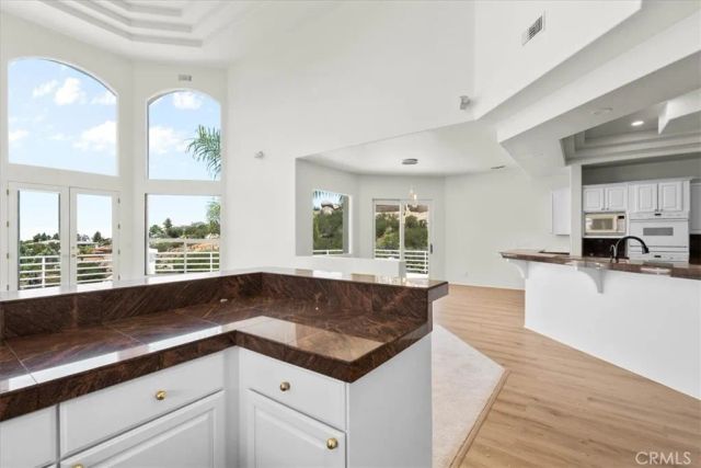 29269 Meadow Glen West, Escondido, CA 92026
