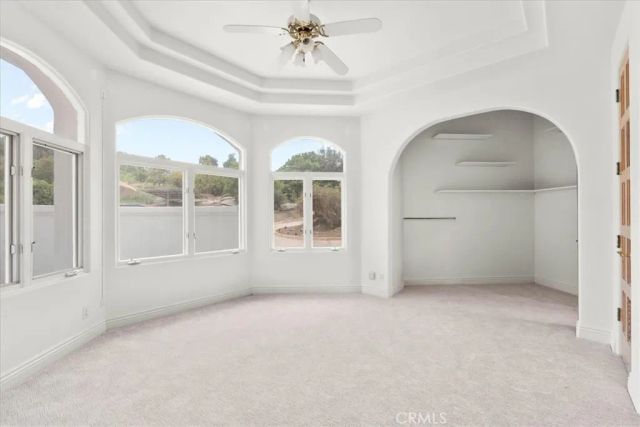 29269 Meadow Glen West, Escondido, CA 92026