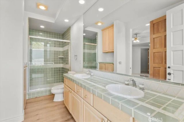 29269 Meadow Glen West, Escondido, CA 92026