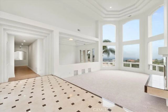 29269 Meadow Glen West, Escondido, CA 92026