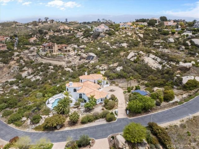 29269 Meadow Glen West, Escondido, CA 92026