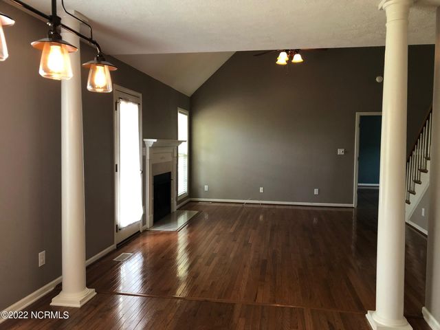 1000 Magnolia Drive, Aberdeen, NC 28315