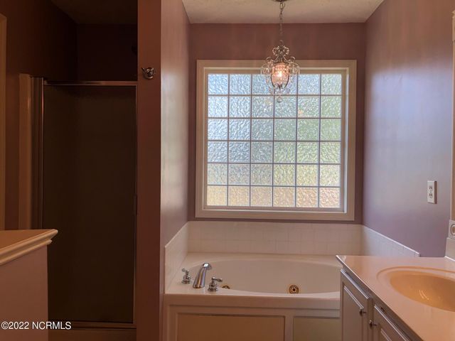 1000 Magnolia Drive, Aberdeen, NC 28315