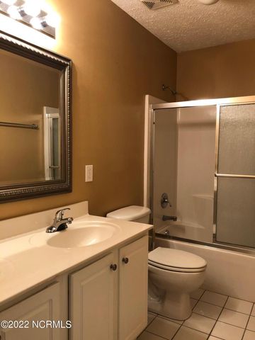1000 Magnolia Drive, Aberdeen, NC 28315