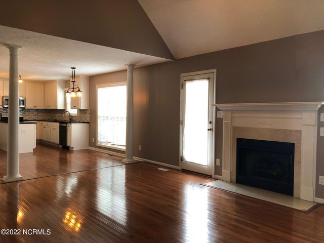 1000 Magnolia Drive, Aberdeen, NC 28315