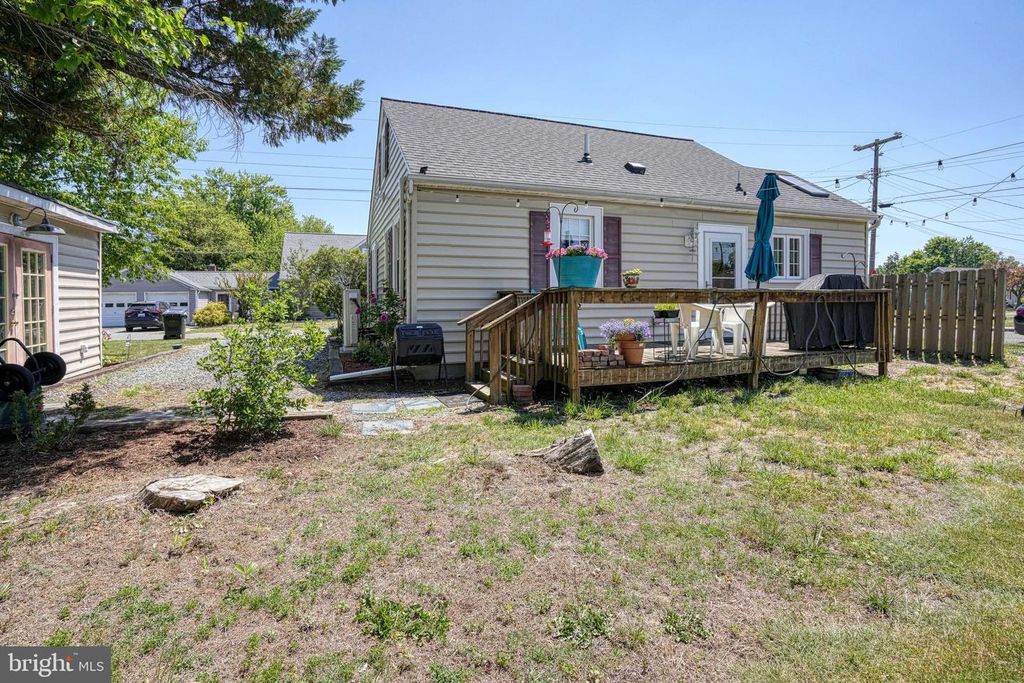 Image 34 of property listing at 302 VERNON AVE, Federalsburg, MD 21632