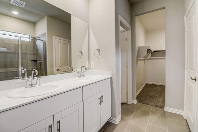 3907 Marble Falls Drive, Farmersville, TX 75442