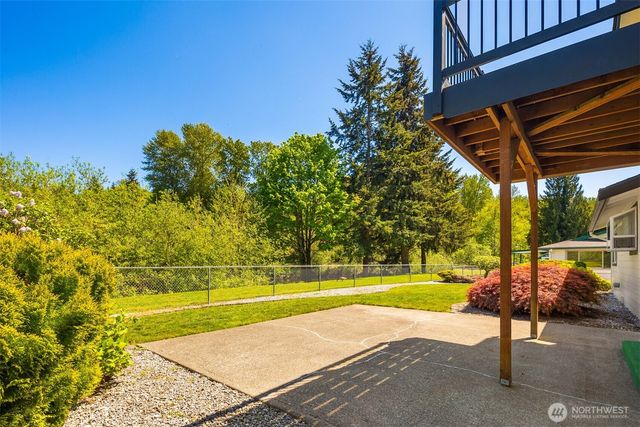 1816 Riverview Drive NE, Auburn, WA 98002