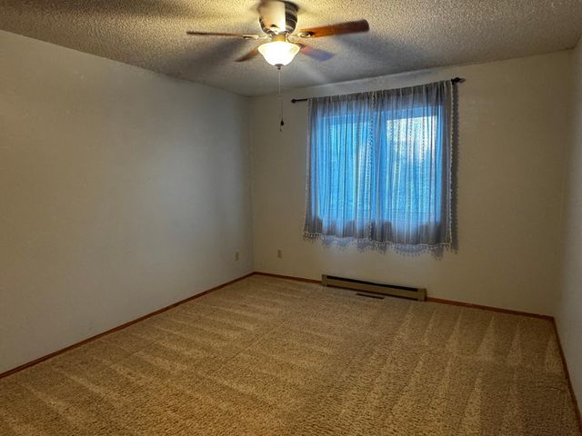 1824 34th Street S, Fargo, ND 58103