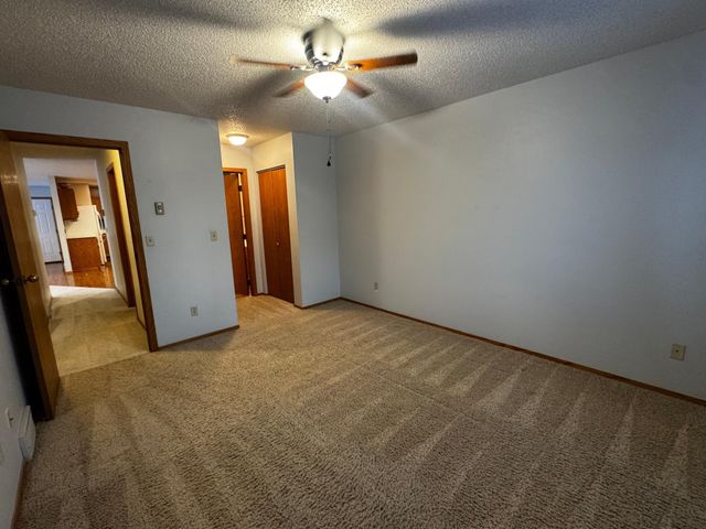 1824 34th Street S, Fargo, ND 58103