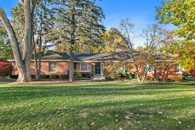 454 Harvard Avenue, Barrington, IL 60010