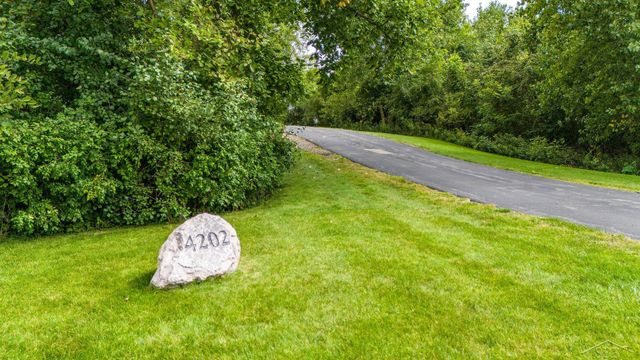 4202 Lone Road, Thomas Twp, MI 48623