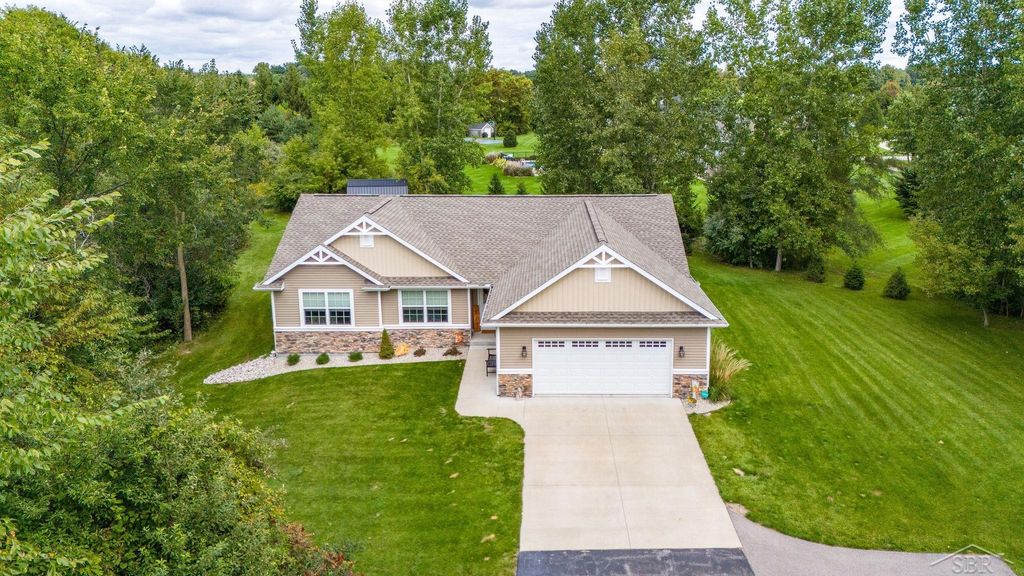 4202 Lone Road, Thomas Twp, MI 48623