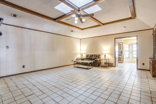 2844 Hurstview Drive, Hurst, TX 76054