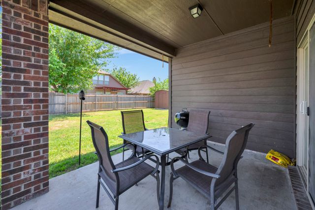 545 Wild Ivy Trail, Fort Worth, TX 76052