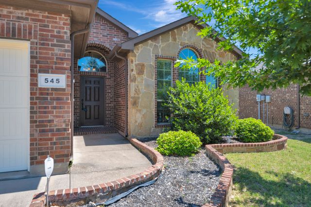 545 Wild Ivy Trail, Fort Worth, TX 76052