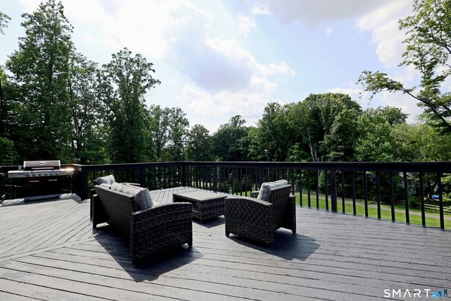30 Blackman Road, Ridgefield, CT 06877