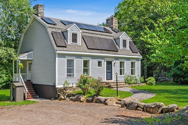 10 Morrison Road, Raymond, NH 03077
