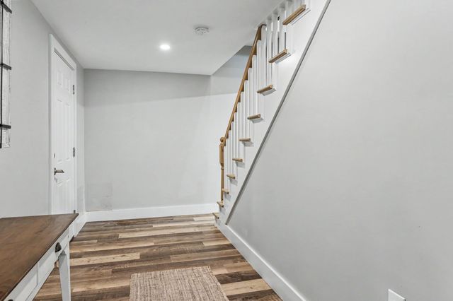 10 Morrison Road, Raymond, NH 03077