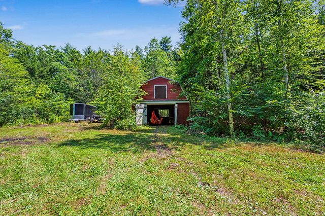 10 Morrison Road, Raymond, NH 03077
