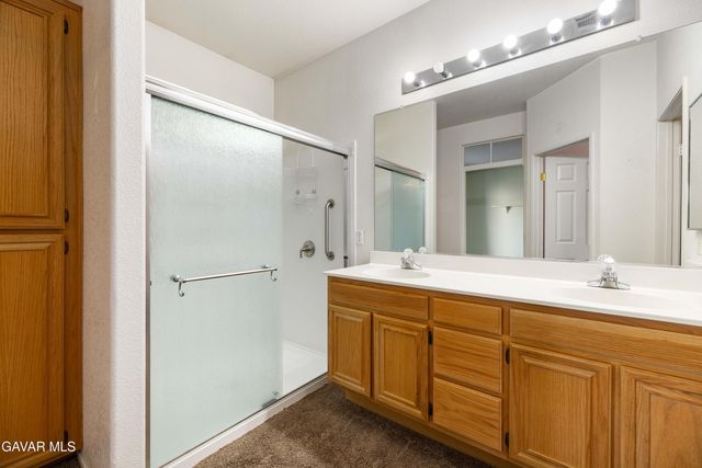 45641 Knightsbridge Street, Lancaster, CA 93534