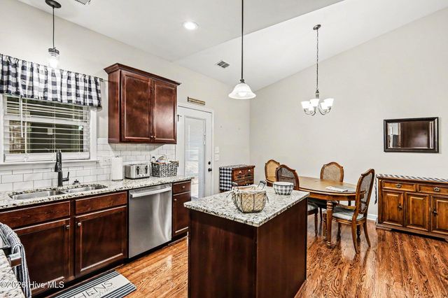 218 Planters Ridge Drive, Pikeville, NC 27863